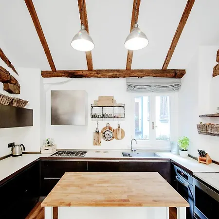 Casa Boutique, Pietra E Design Nel Centro Storico *