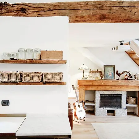 شقة Casa Boutique, Pietra E Design Nel Centro Storico