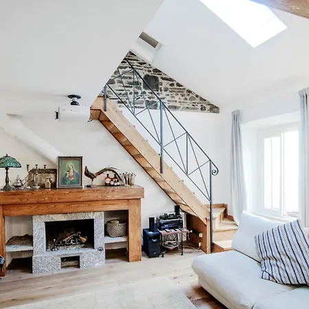 Casa Boutique, Pietra E Design Nel Centro Storico * كومو